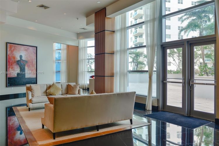 Ocean Palms Hollywood #404 image #35