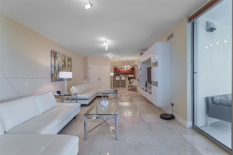 Ocean Palms Hollywood #404 image #6