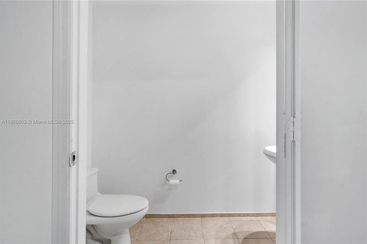 Infinity at Brickell #2420 image #13