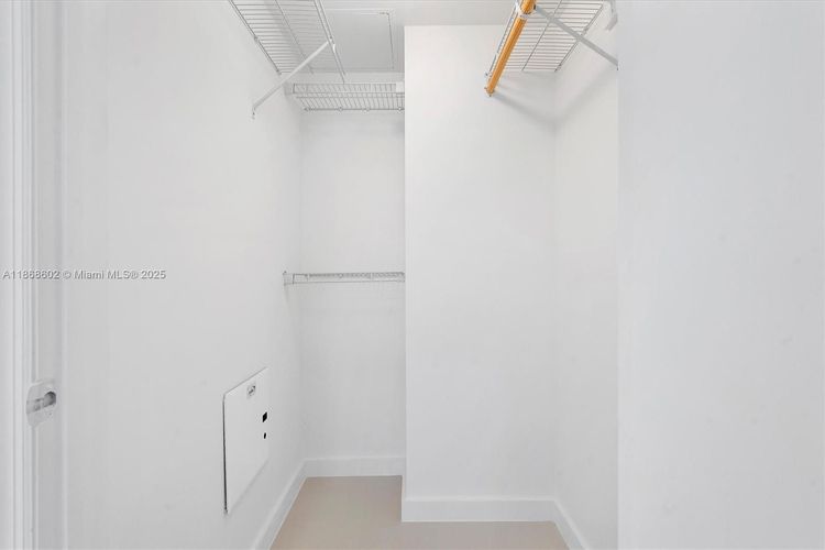 Infinity at Brickell #2420 image #19