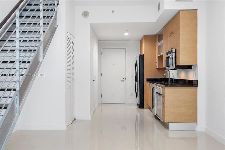 Infinity at Brickell #2420 image #6