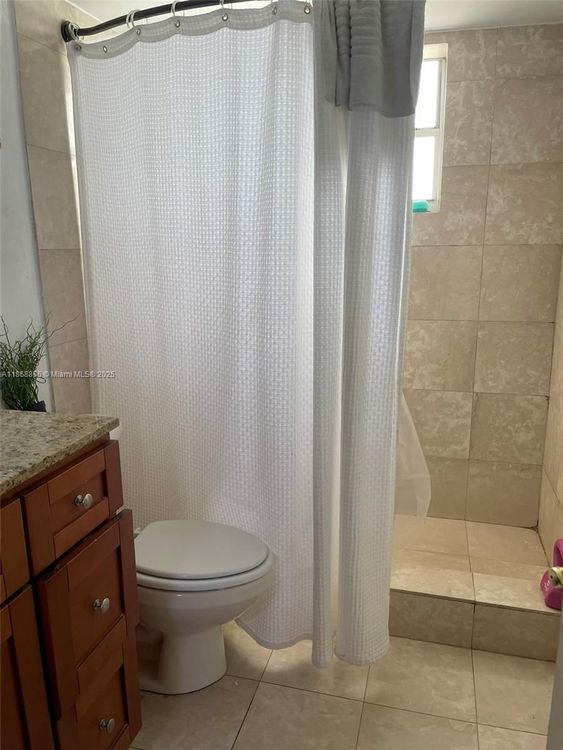 Bayshore Yacht Tennis Club #908 image #19