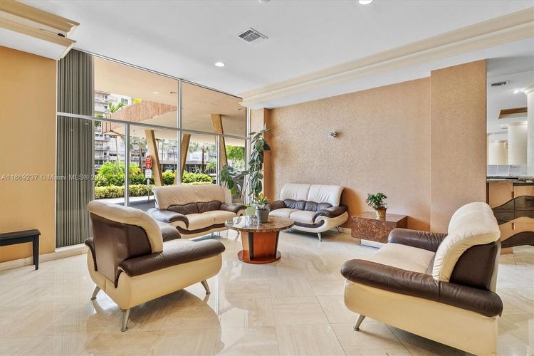 Winston Towers #1005 image #32