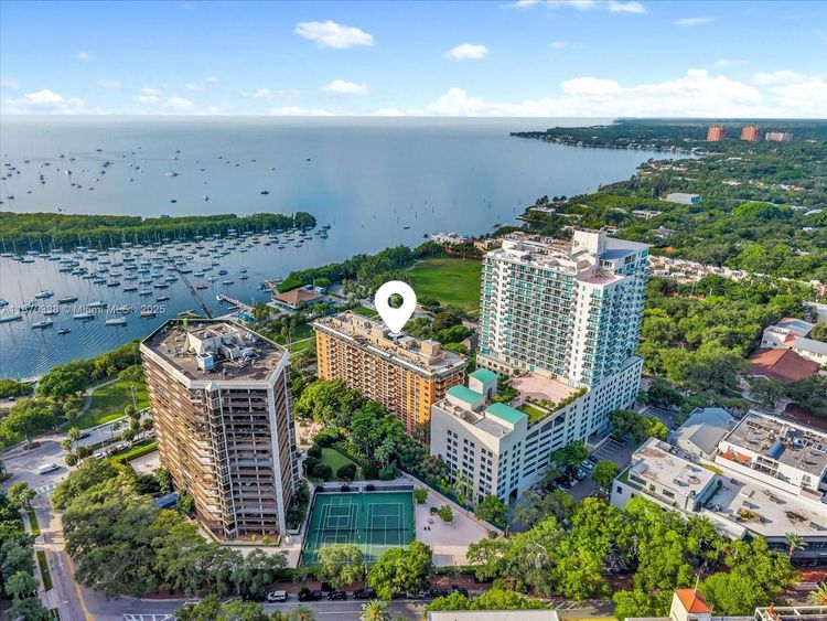 The Mutiny #307 image #12