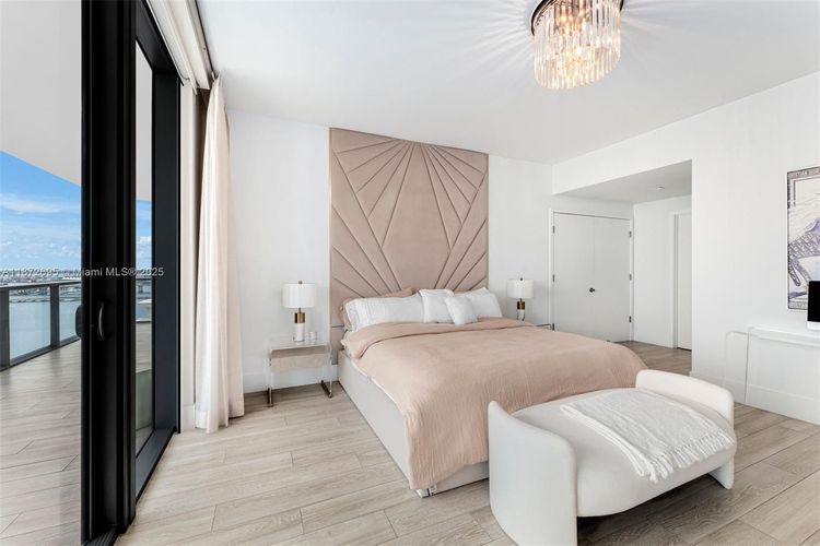 Elysee Miami #2301 image #14