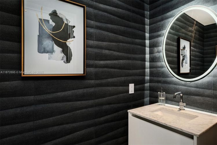 Elysee Miami #2301 image #23