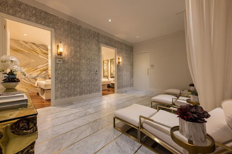 Elysee Miami #2301 image #32