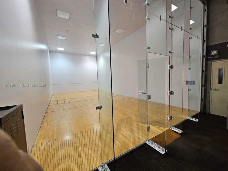 Neo Vertika #2515 image #15