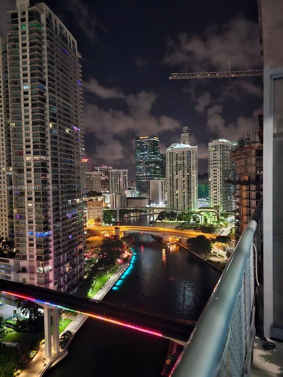 Neo Vertika #2515 image #18