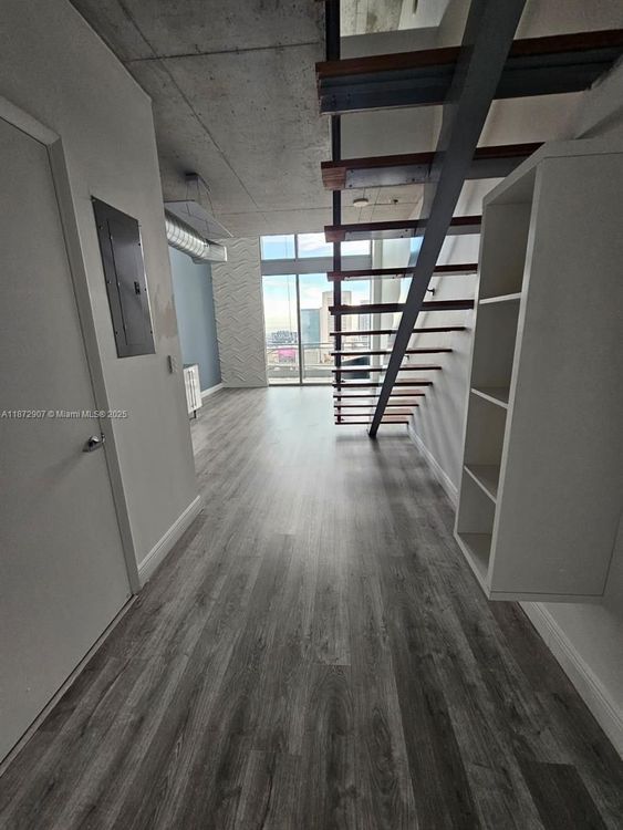 Neo Vertika #2515 image #29