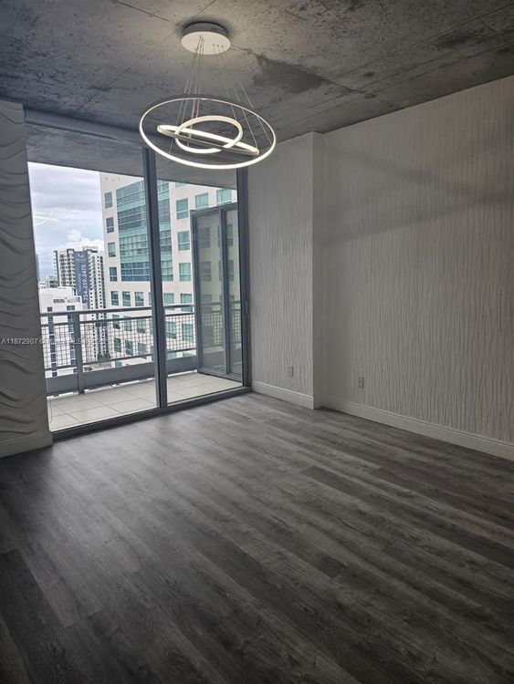 Neo Vertika #2515 image #33