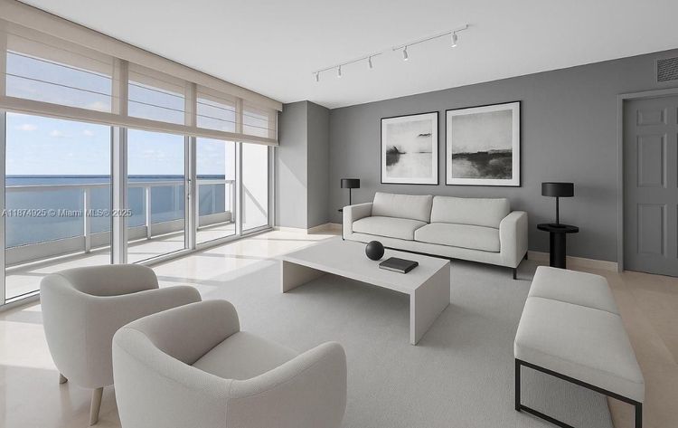 Santa Maria #1002 image #6