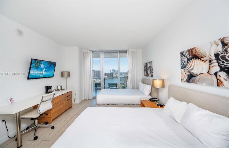 Beachwalk #R1607 image #22