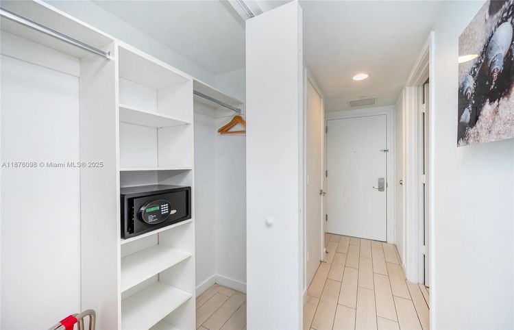 Beachwalk #R1607 image #25