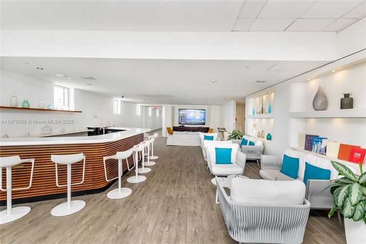 Beachwalk #R1607 image #31