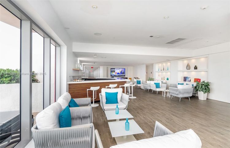 Beachwalk #R1607 image #32