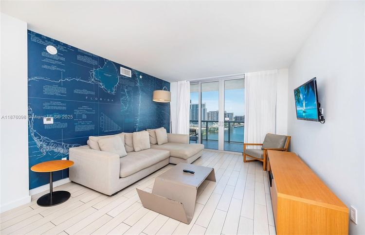 Beachwalk #R1607 image #9