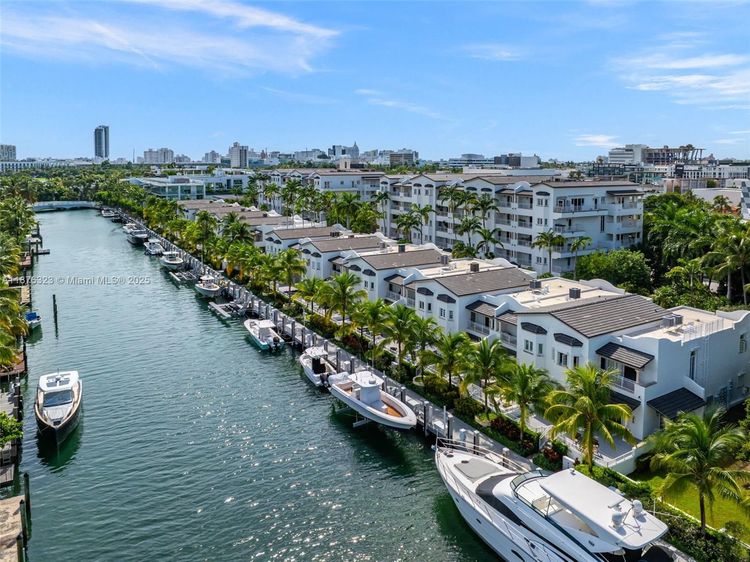 Townhomes at Sunset Harbour #406 image #56