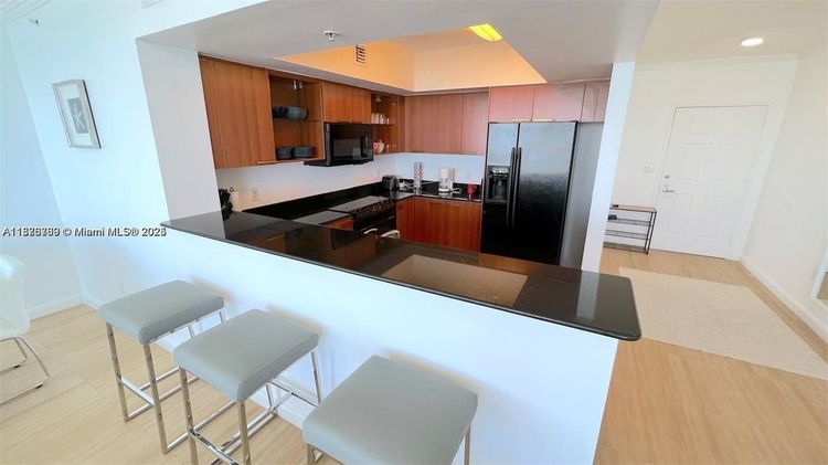 La Perla #3808 image #12