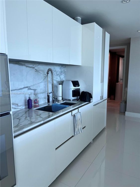 Oceana Bal Harbour #301 image #10