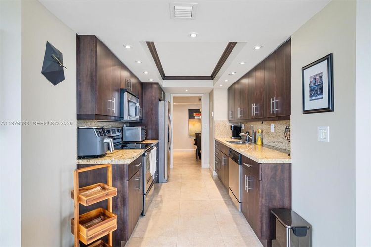 Towers of Quayside Condo #2 #1407 image #6