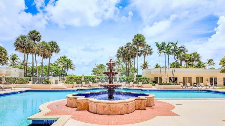 Bal Harbour Tower #6A & Cabana image #37