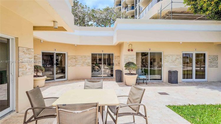 Bal Harbour Tower #6A & Cabana image #43