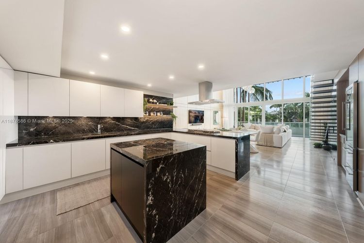 The Ritz-Carlton Residences Mid-Beach #222 image #9