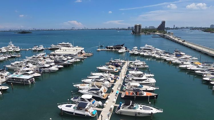 The Venetia #PH-D image #26