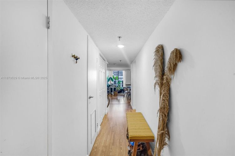 The Venetia #PH-D image #6