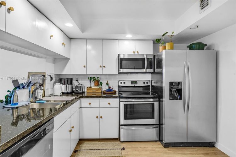 The Venetia #PH-D image #8