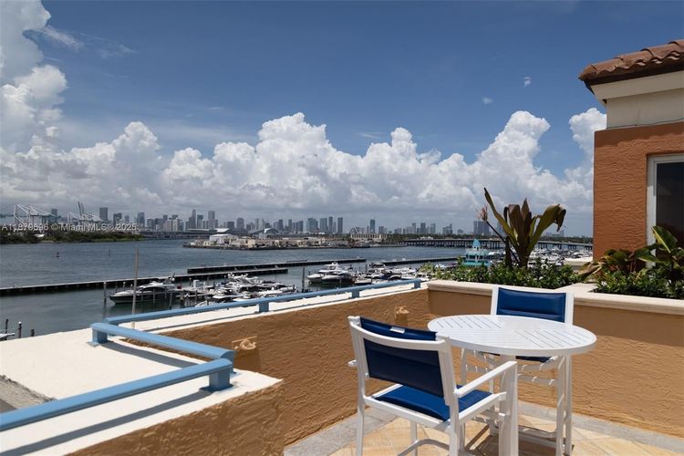 Yacht Club at Portofino #1703 image #32