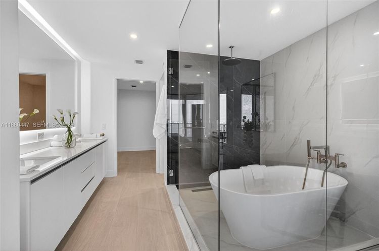 Aria Reserve South Tower #3801 image #22