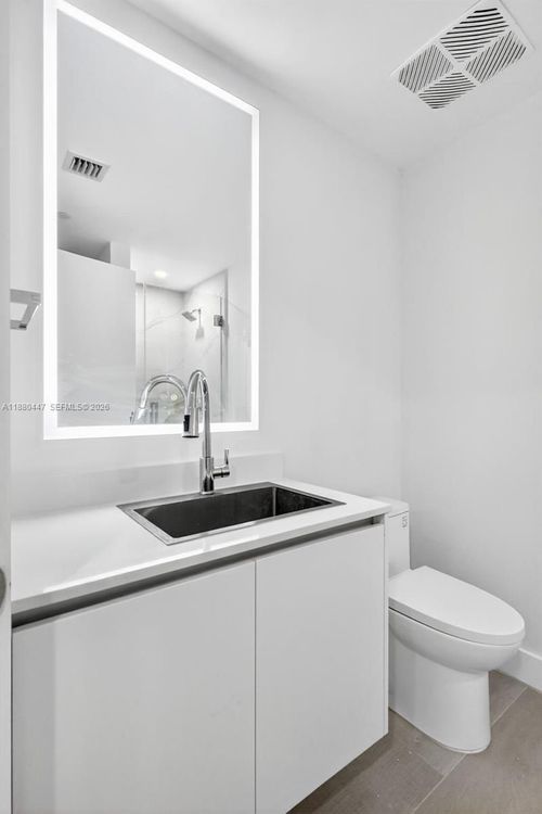 Aria Reserve South Tower #3801 image #33