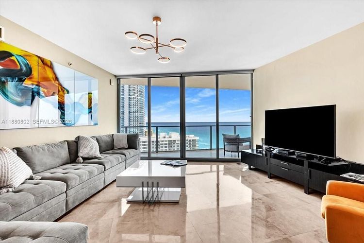 Ocean Palms Hollywood #2307 image #15
