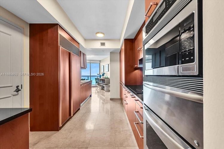 Ocean Palms Hollywood #2307 image #22