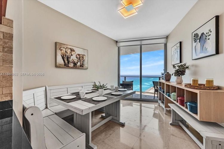 Ocean Palms Hollywood #2307 image #28