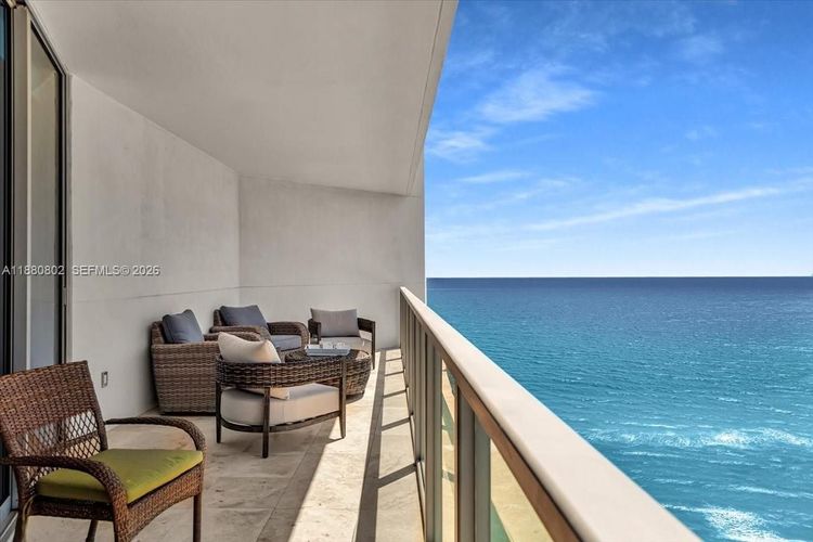 Ocean Palms Hollywood #2307 image #34