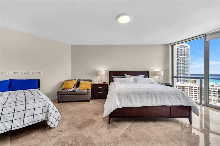 Ocean Palms Hollywood #2307 image #42