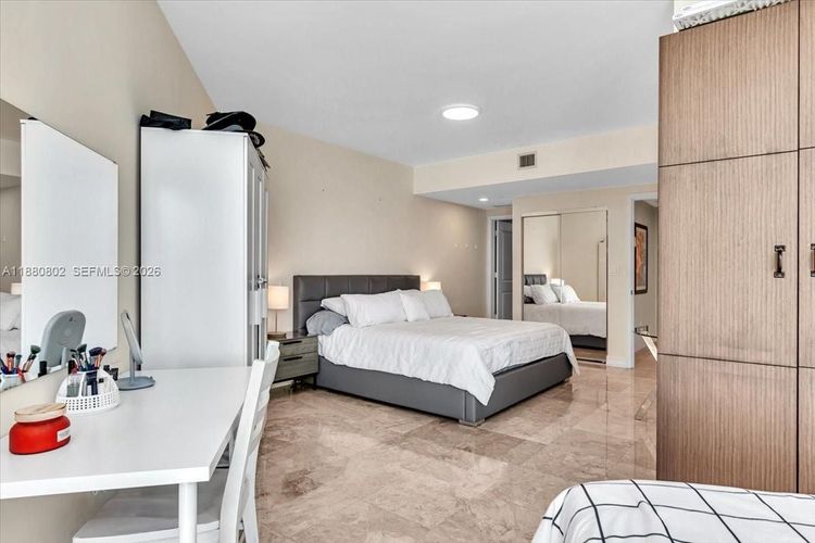 Ocean Palms Hollywood #2307 image #53
