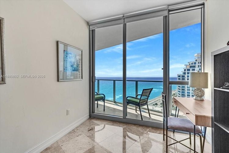 Ocean Palms Hollywood #2307 image #57