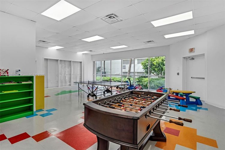 Oceania III #PH35C image #45