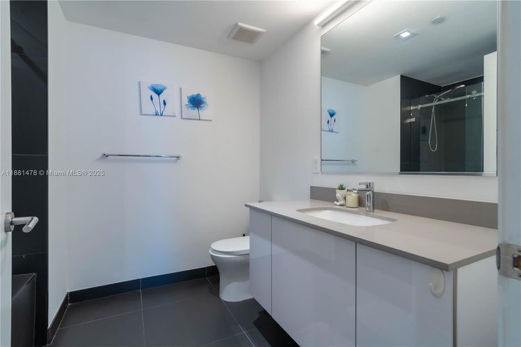 Canvas #1412 image #13