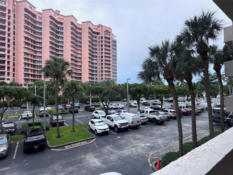 Gables Waterway Towers #212 image #24