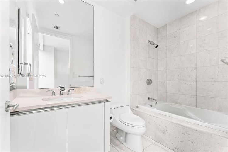 Turnberry Ocean Colony #404 image #29