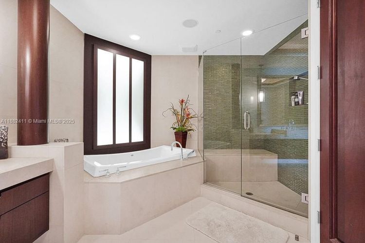 Turnberry Ocean Colony #2904 image #38