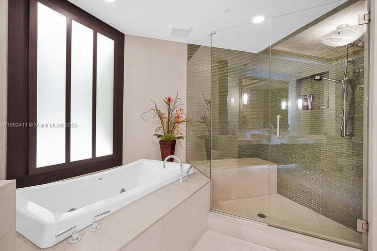 Turnberry Ocean Colony #2904 image #39