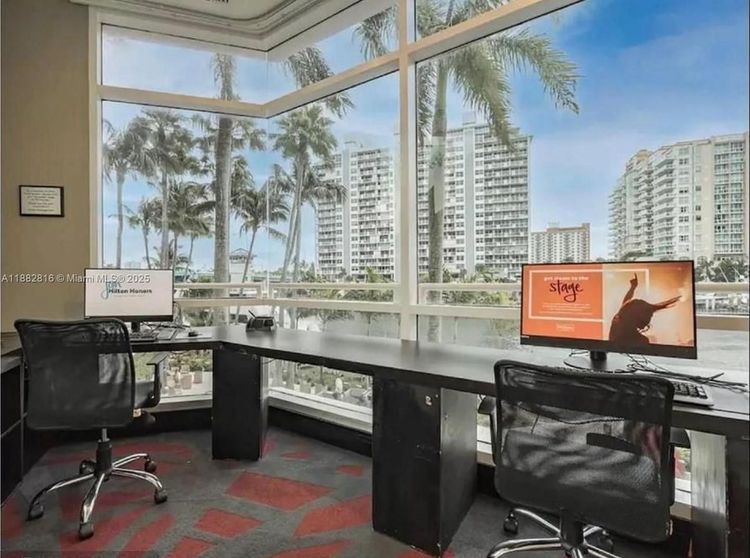 Gallery One DoubleTree #1103 image #25