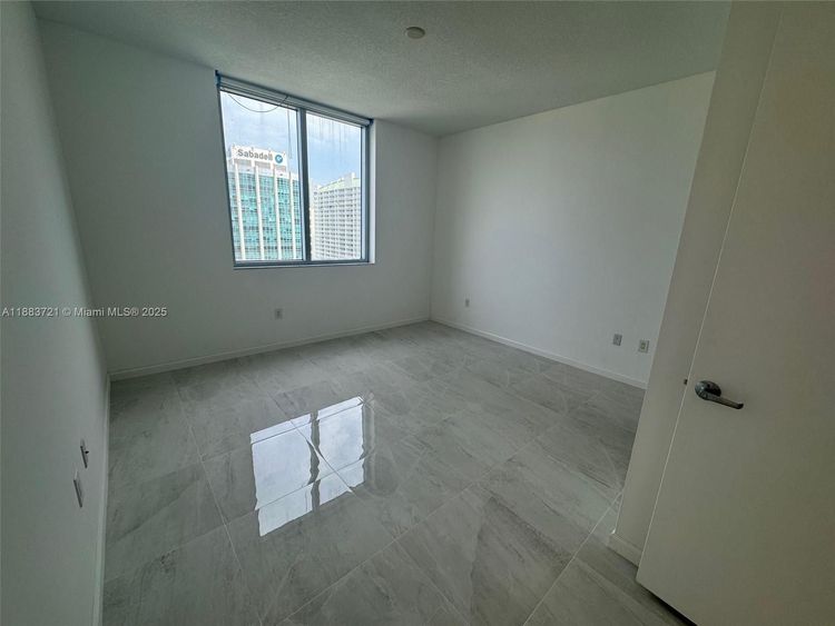 Avenue 1060 Brickell #3005 image #6