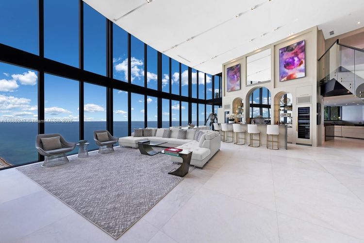 Porsche Design Tower #4405 image #20